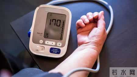 小寒已经到了，医生提醒：高血压的朋友，早上牢记2不做3不吃！