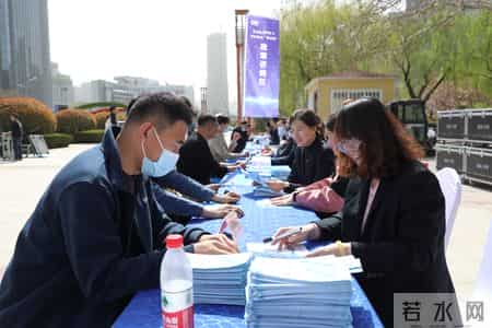 “十四五”以来，济南累计建成医保工作站383家、医保工作点6476家