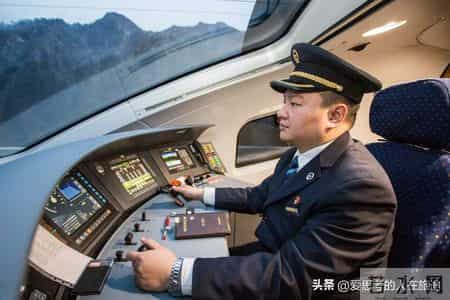月薪过万+铁饭碗？火车司机的真实日常藏着这些硬核数据