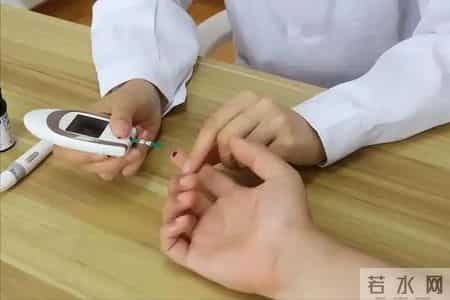 每天吃一个鸡蛋不正确？医生提醒：年龄大了，这样吃鸡蛋才最好