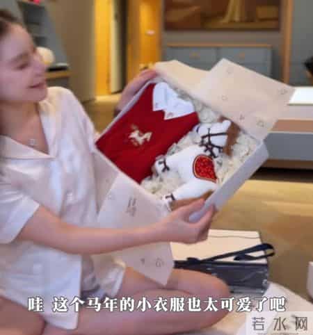 马筱梅晒孕肚照，豪华儿童房曝光，颜色说明一切，和小玥儿有缘分