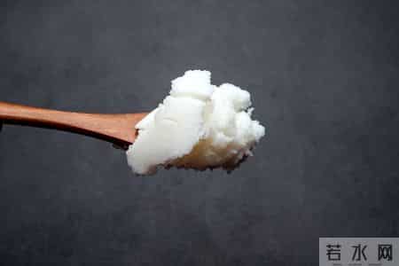 一勺猪油等于五副药？医生劝告：高血压患者吃猪油，要牢记这3点