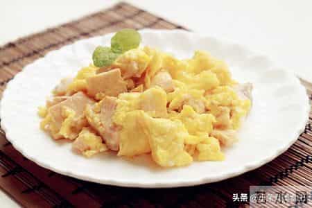 冬季是“转骨黄金期”，多给孩子吃4样，补钙强身，助力个头猛蹿