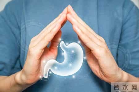 胃病与睡觉有关？医生：胃不好的老年人，睡前千万避免4件事