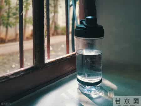 医生忠告：肾病缠身，冬季一定远离这几种行为，容易“病上加病”