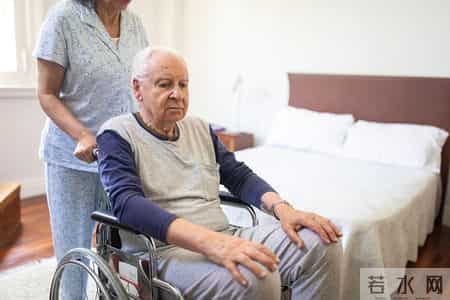 每天超几百人因脑梗倒下？医生建议：宁可多吃肉，也别贪嘴3物