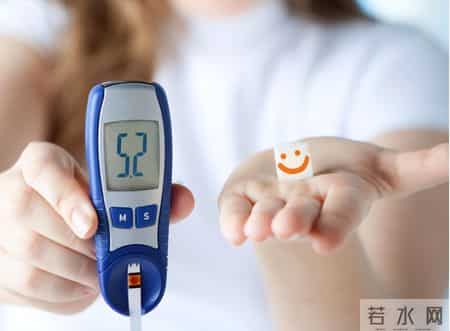 医生直言：若每天只吃两顿饭，不出半年，身体或有这几种变化！