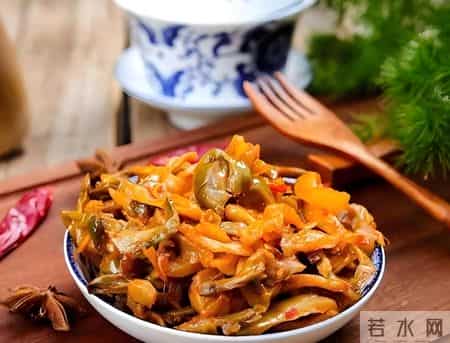 咸菜立大功！研究表明：冠心病患者常吃咸菜，或能改善5种并发症