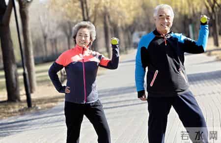 "经常运动"是错的？医生直言：过了60岁，尽量保持4个锻炼习惯