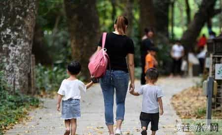 人口跌出第一！二孩催生无果，央妈要出啥大招？