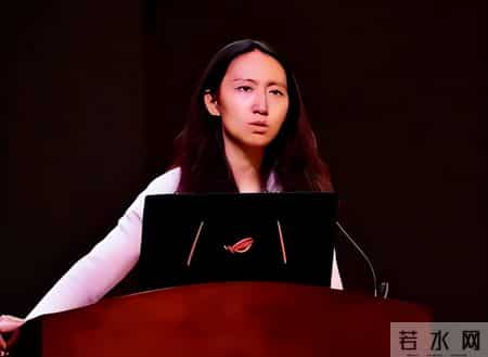 又一个邓文迪！27岁博士毕业，4年生3娃，能替“世界首富”花钱