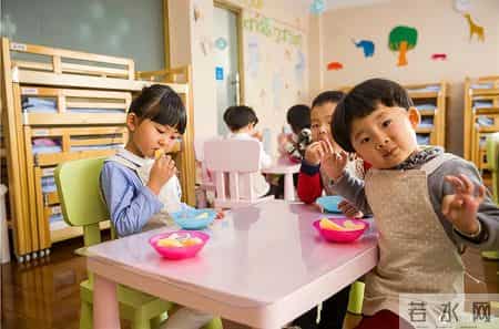 学前学籍“一人一号”落地：2025新政下私立幼儿园的阵痛与新生