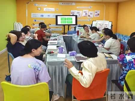 从探索到深耕，羊城父母学堂2025年助力万千家庭共享家庭教育温暖旅程