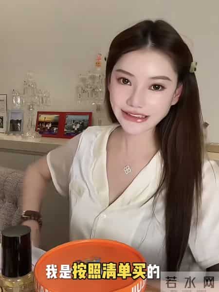 马筱梅孕晚期拍写真，全身只胖肚子，直言自己订月子餐不期待他人