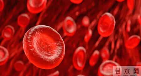 心脏出现异常时，下肢可能会有2个表现，医生：哪怕出现一个也要重视