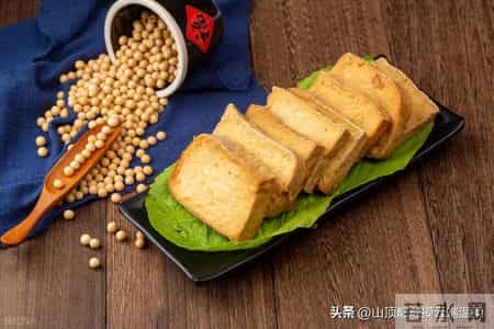 更年期别再不敢碰豆制品！这些食物比豆浆更养人，很多人还不知道