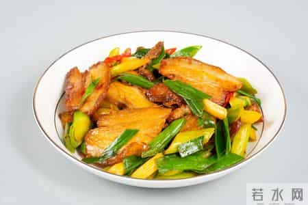 血脂高要马上停止吃这6种食物，很多人天天吃，当心越吃越虚