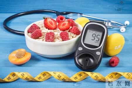 内分泌医生：糖尿病不想并发症，5种食物要少吃，再馋也要少吃！