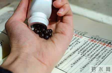 心脾两虚别硬扛！归脾丸能调12种问题，失眠、疲劳、贫血都管用