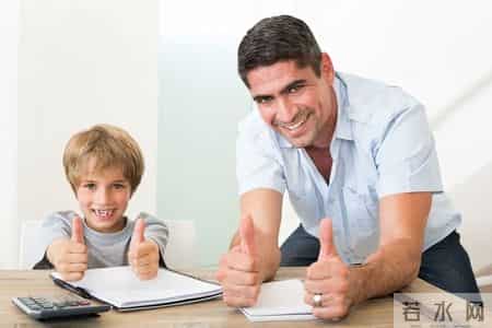 不要在小事上消耗孩子，他不会停止爱你，但他会停止爱自己。