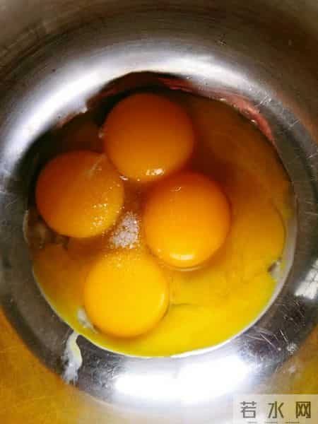 越来越多的人心梗离世！医生反复提醒：少吃芹菜，多吃这几种食物