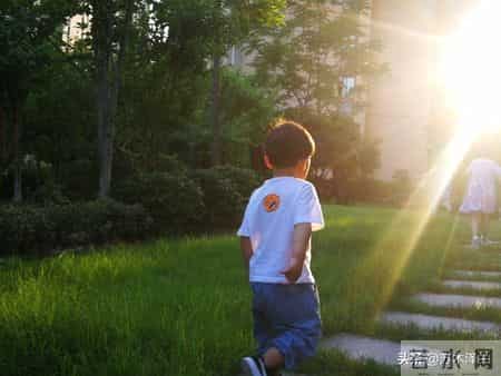 这样教育孩子，真会影响一生福报？别当迷信，你无意中就中招了