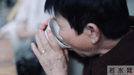 医生研究发现-每日饮酒的糖尿病人，多数临近64岁或有7种异样