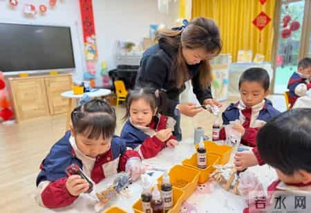 趣学乐玩——福建省直屏西幼儿园“大白”活动报道