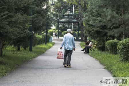 现在社会,70岁老人越来越少，你知道什么原因吗？