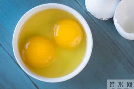 天气变冷，医生建议高血压患者：宁可天天吃鸡蛋，也别忽视这6点