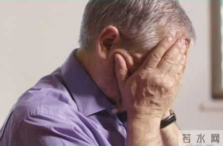 医生告诫：最能清理肠道的行为，不是节食！而是频繁做这4事