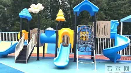 同是催生，为啥法国赢麻了？想让年轻人多生孩子，光靠发钱真不够