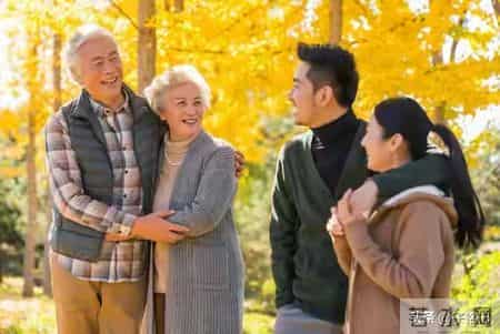 别不信！老人超过80岁，直接给子女带来三大福报