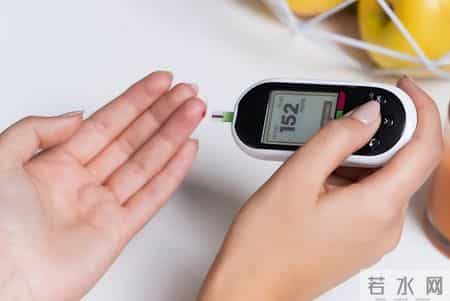 一周就肾衰竭！医生劝告：糖尿病患者若常出现4个不适，立即就医