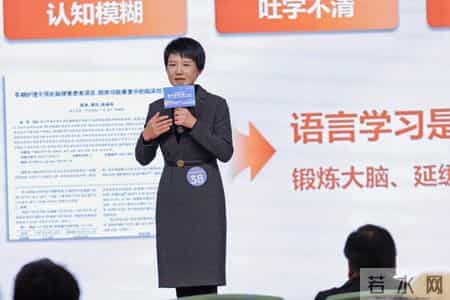 54岁“大一新生”斩获大学生职业规划大赛金奖，去年和女儿一起参加高考