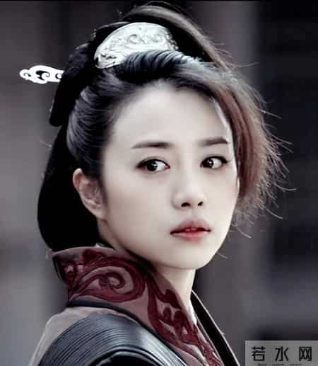 她是上海人民的骄傲，嫁大12岁恩师为妻，如今丈夫已是北影院长