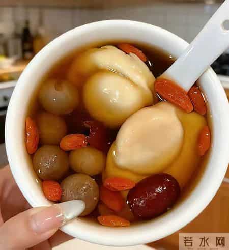 冻到抖？广东阿婆靠1碗汤逼出骨髓寒气