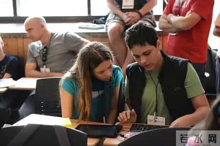 去文凭时代要到来？罗振宇重磅预言，3年内高中生可进大厂拿高薪