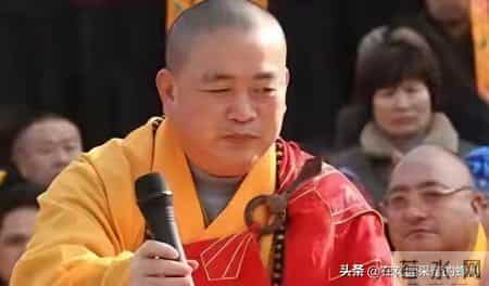 不查不知道！掌控少林寺的释永信，私下有多壕，豪车只是冰山一角