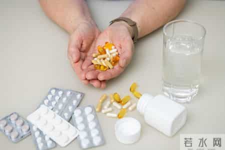 多名医生发现：脑出血抢救过来的人，基本都有这些共性，要谨记