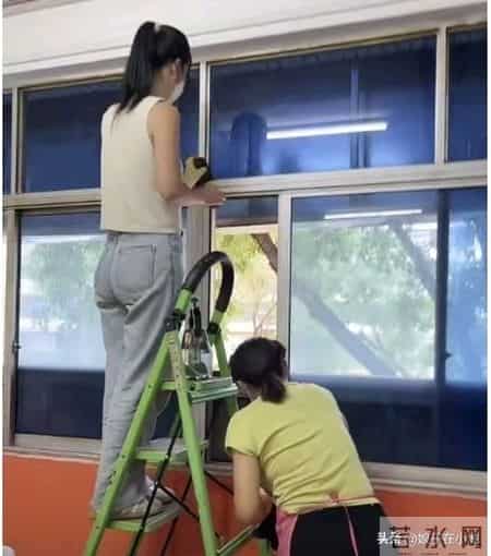 痛心！陕西15岁“巨婴”孙宝去世，妈妈背着爬华山，网友：解脱了