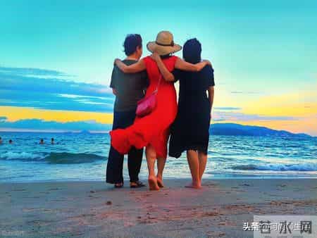 退休后，男女关系再铁，一日游二日游都行，千万不能长时间一起游