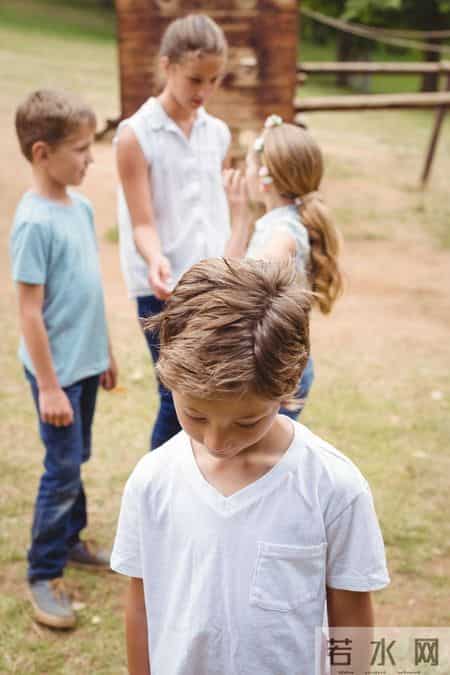 孩子为什么会变成“小舔狗”？答案可能让很多家长不舒服