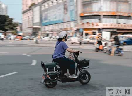 月薪6000存下28万！4个笨办法，我靠它攒出人生第一桶金