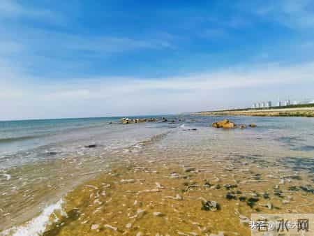 改变孩子最有效的方法，不是追着孩子讲道理、发脾气，而是这2种