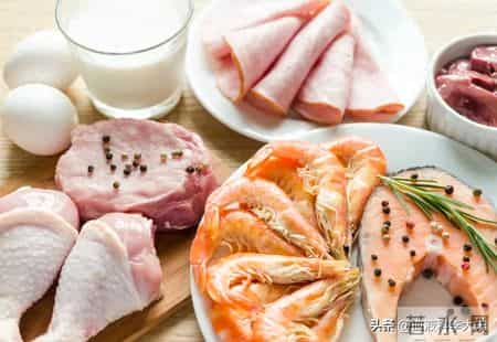 血液病最怕“3减5加”餐桌公式：一口错，药效打折！