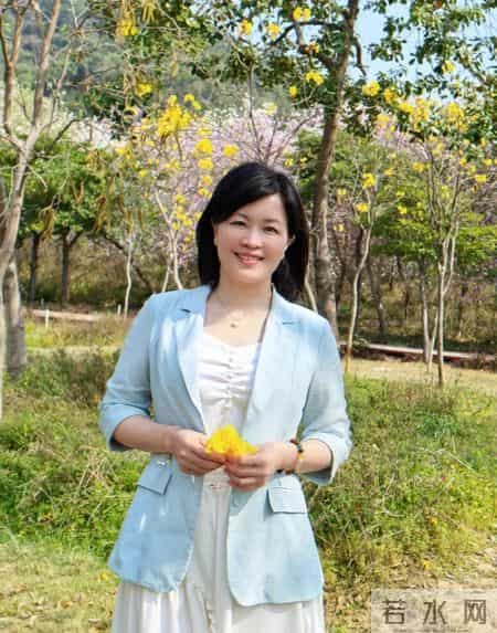 46岁女保姆的忠告：单身的老头请住家保姆，绝不会只是做家务！