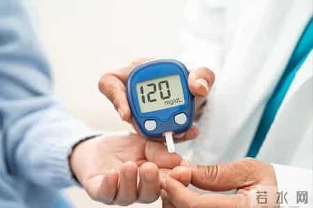 医生调查发现-糖尿病人过了60岁，基本都有这4现状，要坦然接受