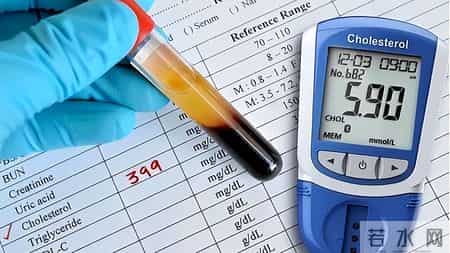 小寒过后，医生劝告肠癌患者：宁可多吃肉，也别贪嘴这几物