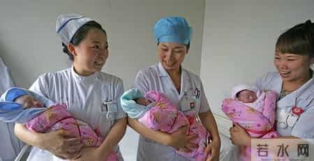 中国总人口再下降，二胎三胎没人生，专家给出多条建议，却遭吐槽